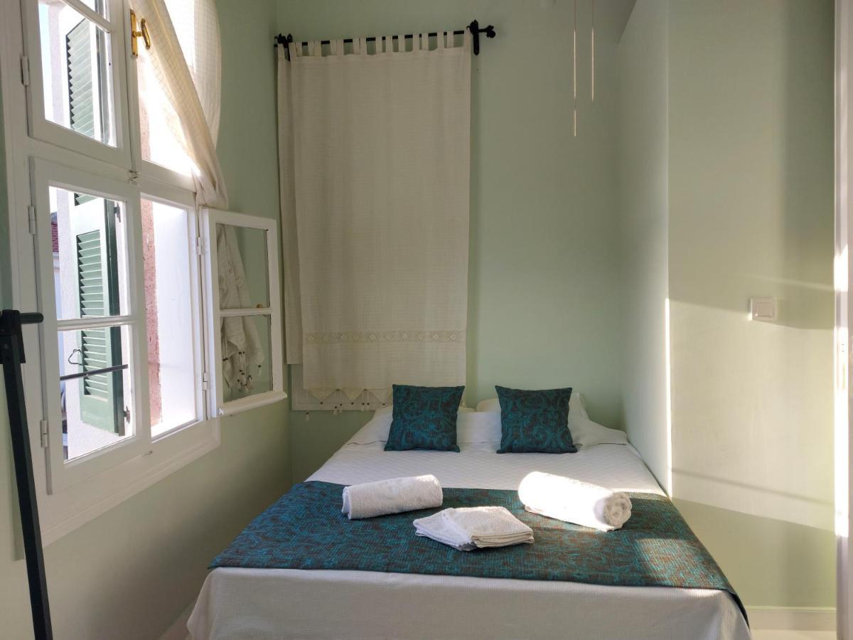 Eolos House Cunda ไอวาลิค ภายนอก รูปภาพ