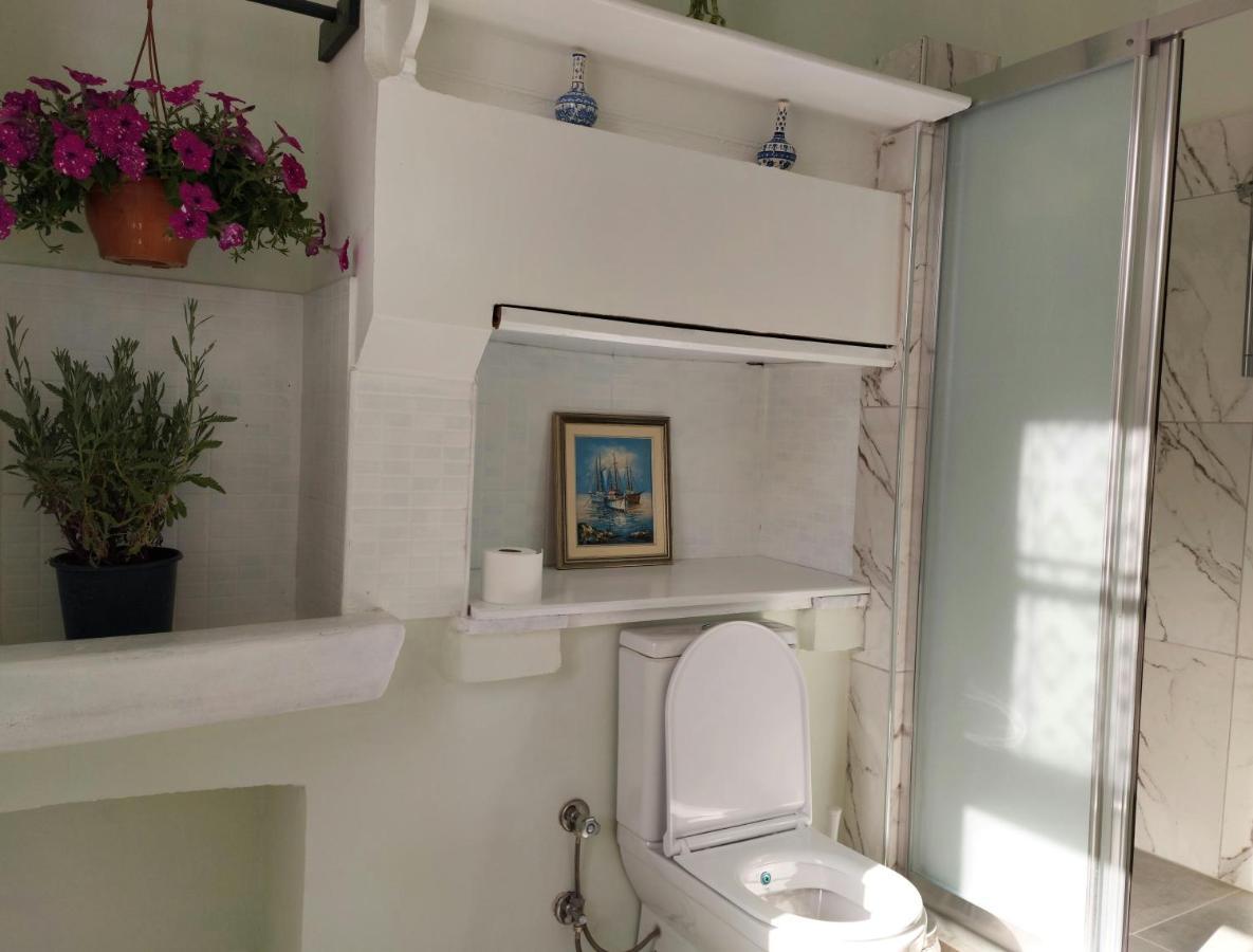 Eolos House Cunda ไอวาลิค ภายนอก รูปภาพ
