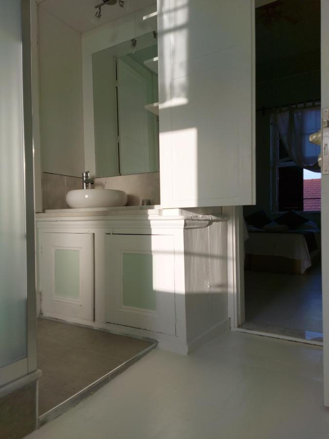 Eolos House Cunda ไอวาลิค ภายนอก รูปภาพ