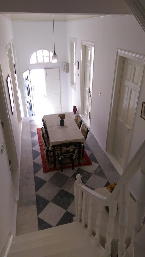 Eolos House Cunda ไอวาลิค ภายนอก รูปภาพ