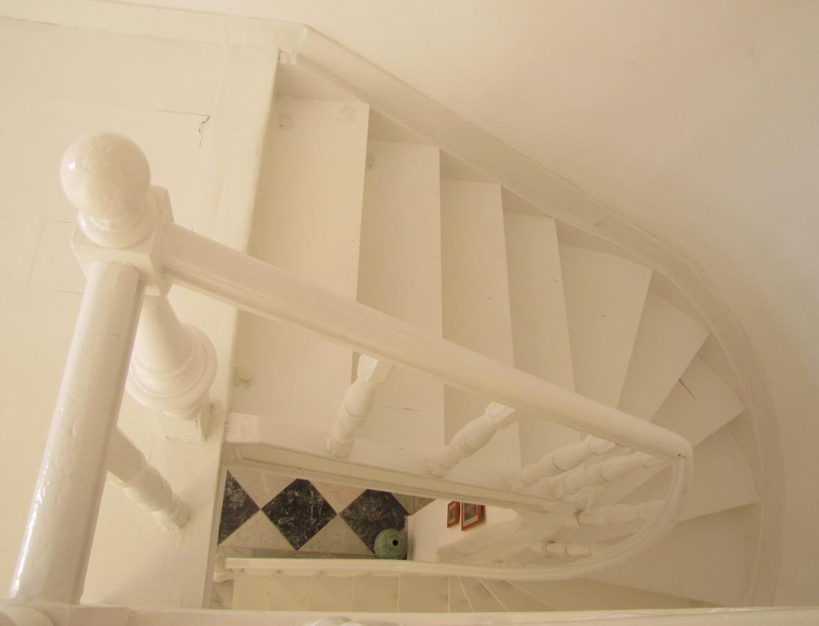 Eolos House Cunda ไอวาลิค ภายนอก รูปภาพ